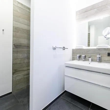 Boddenzeit - Moderne Mit Nordbalkon, Wellnessbereich Und Naehe Zum Ostseestrand Appartement *