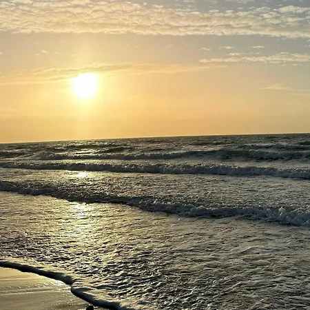 Boddenzeit - Moderne Mit Nordbalkon, Wellnessbereich Und Naehe Zum Ostseestrand Wustrow (Fischland)
